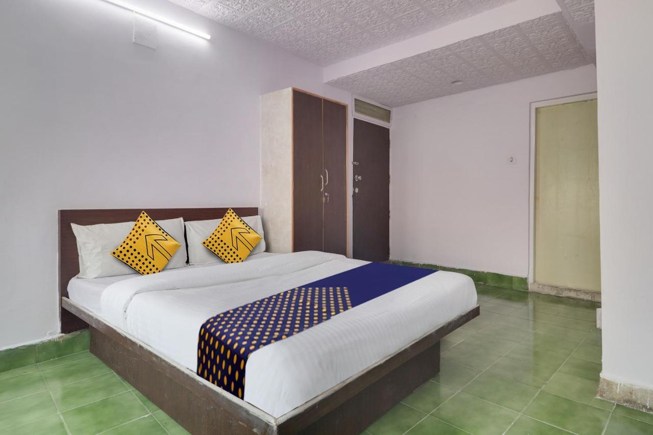 Spot On Apsara Hotel Hyderabad Eksteriør bilde