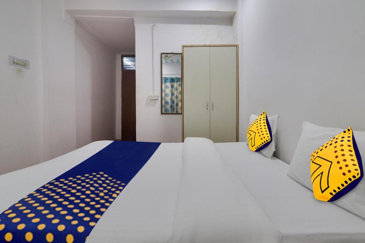 Spot On Apsara Hotel Hyderabad Eksteriør bilde