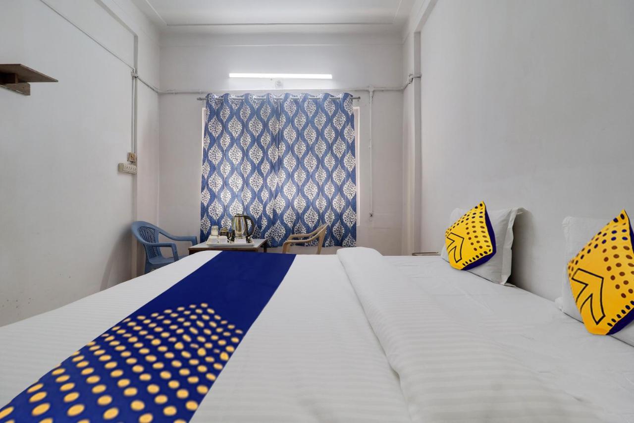 Spot On Apsara Hotel Hyderabad Eksteriør bilde