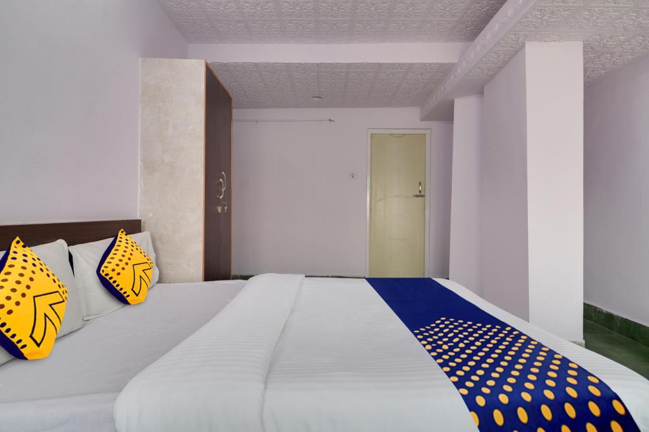 Spot On Apsara Hotel Hyderabad Eksteriør bilde