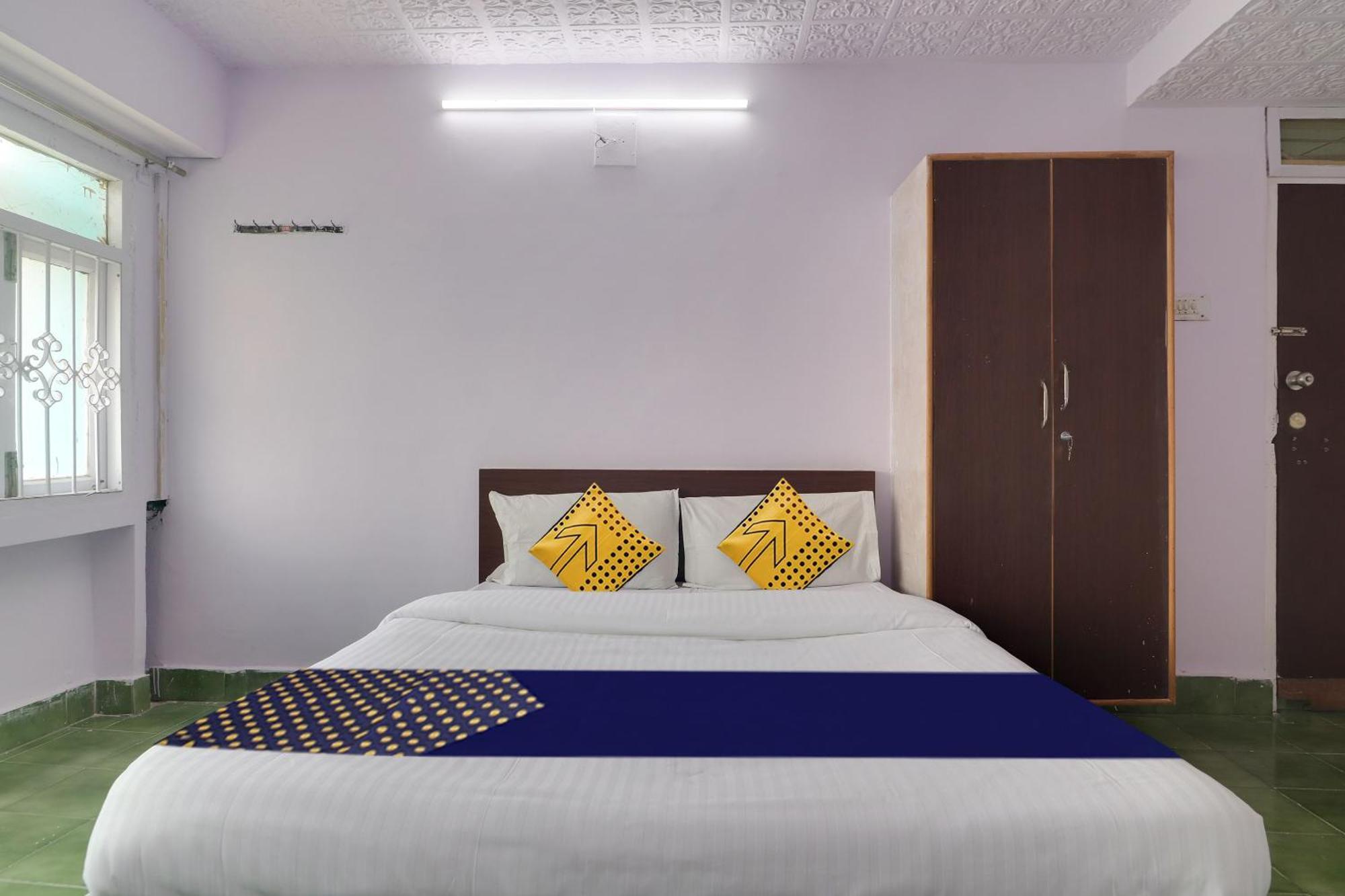 Spot On Apsara Hotel Hyderabad Eksteriør bilde